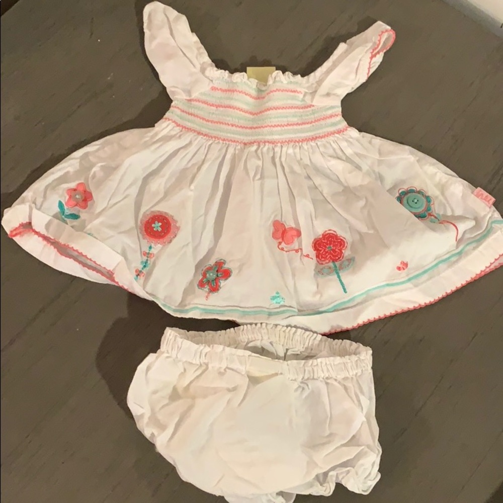0-3 months sundress with bottoms